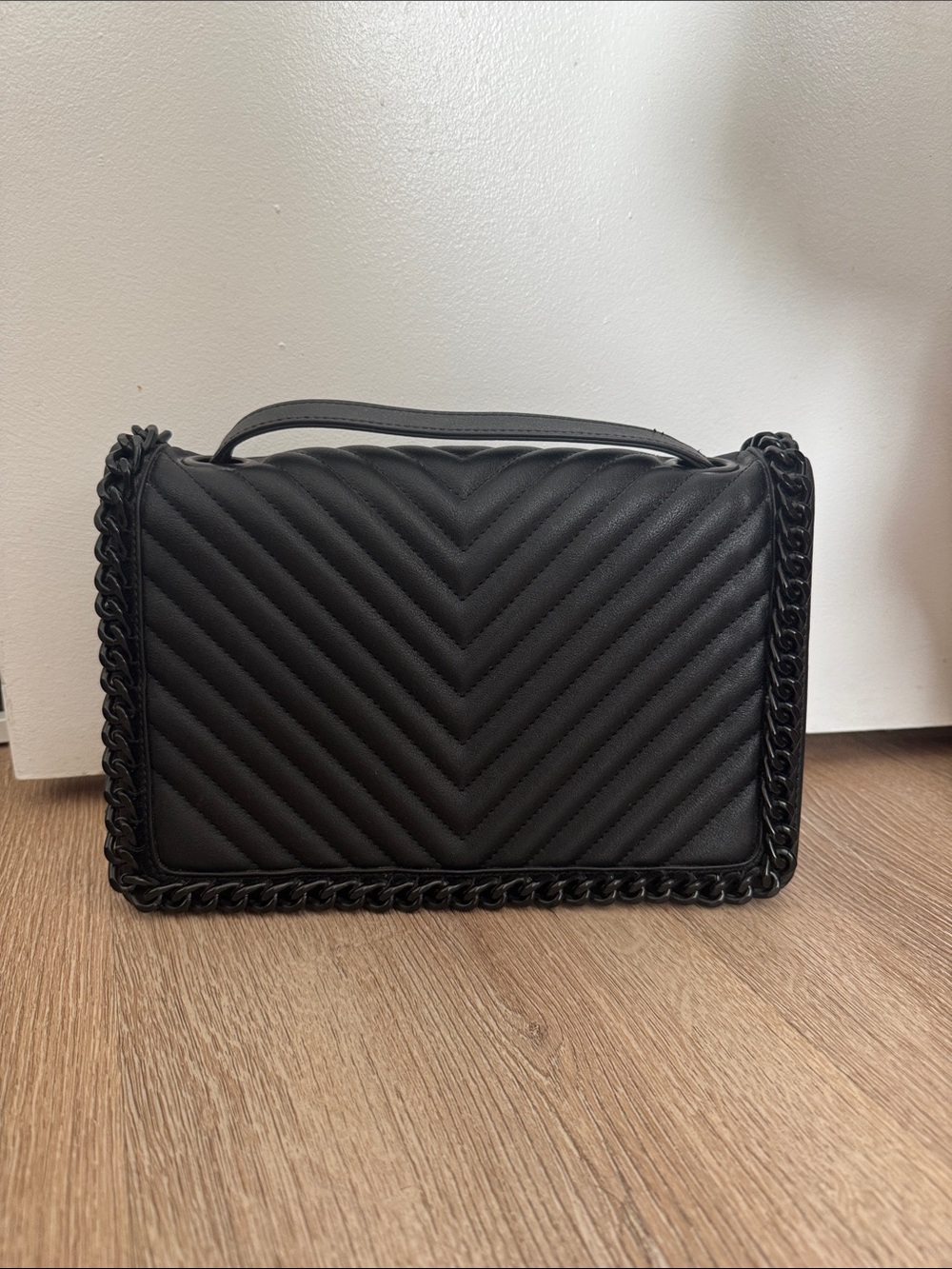 ALDO - Black Quilted Chain-Trim Shoulder Bag